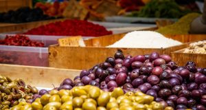 Explore Bolivia’s Vibrant Local Markets: A Travel Guide