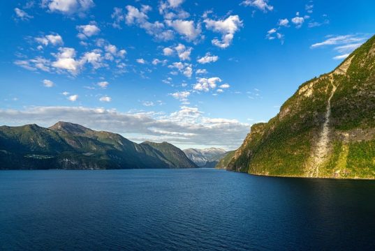 Explore Norway’s Breathtaking Fjord Tours: Your Ultimate Guide